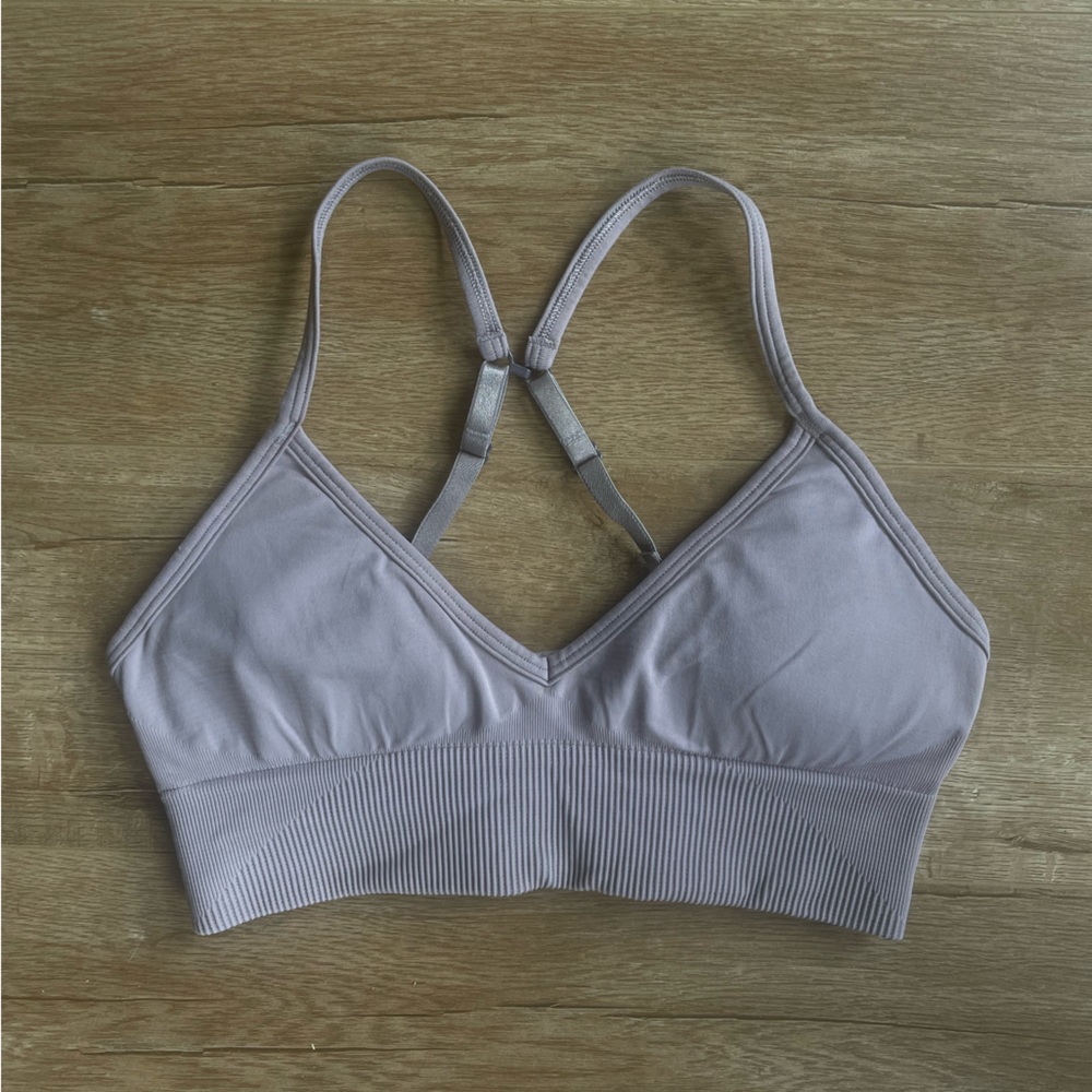 Lululemon Ebb to Street Sports Bra
